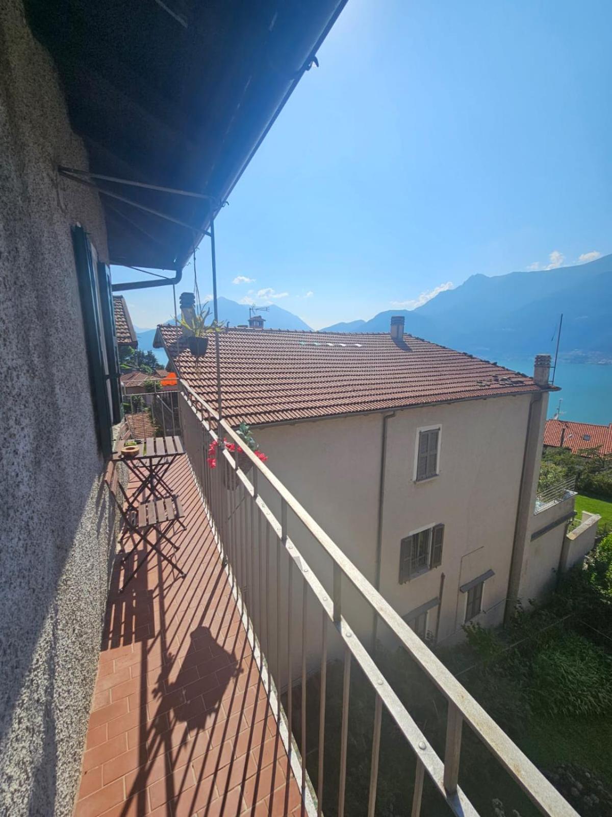 Casa Vacanze Dell'Artista On Como Lake Bellano Exterior foto